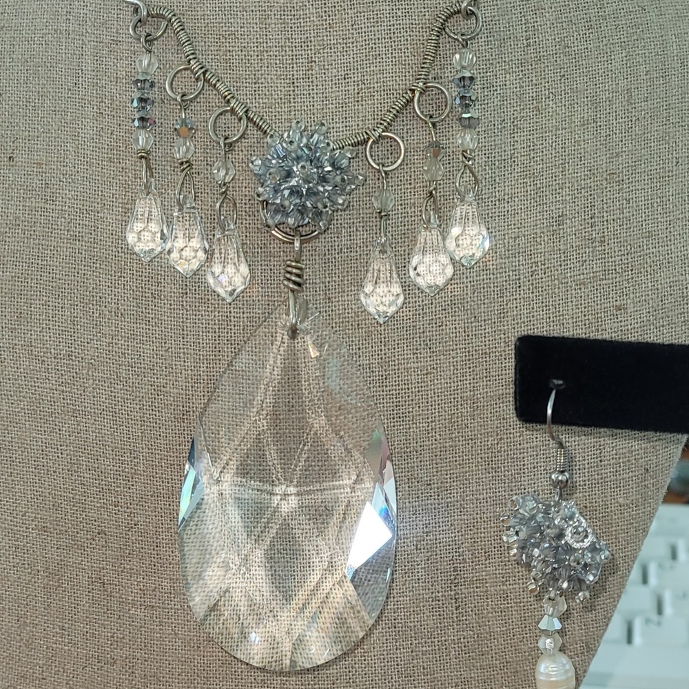 Handmade Crystal Pearl Bridal Necklace Earring Set Teardrop 14in
